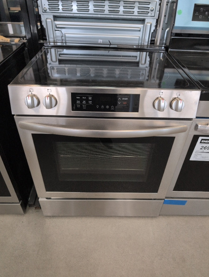 FCFE308CAS - RANGES - Frigidaire - Electric - Stainless Steel - Open Box - BonPrix Électroménagers