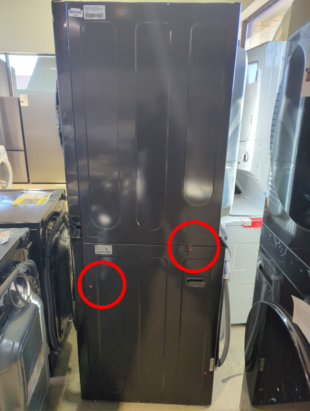 WKEX300HBA - LAUNDRY CENTERS - LG - Stacked Washer/Dryer - Electric - Black Stainless Steel - Open Box - BonPrix Électroménagers