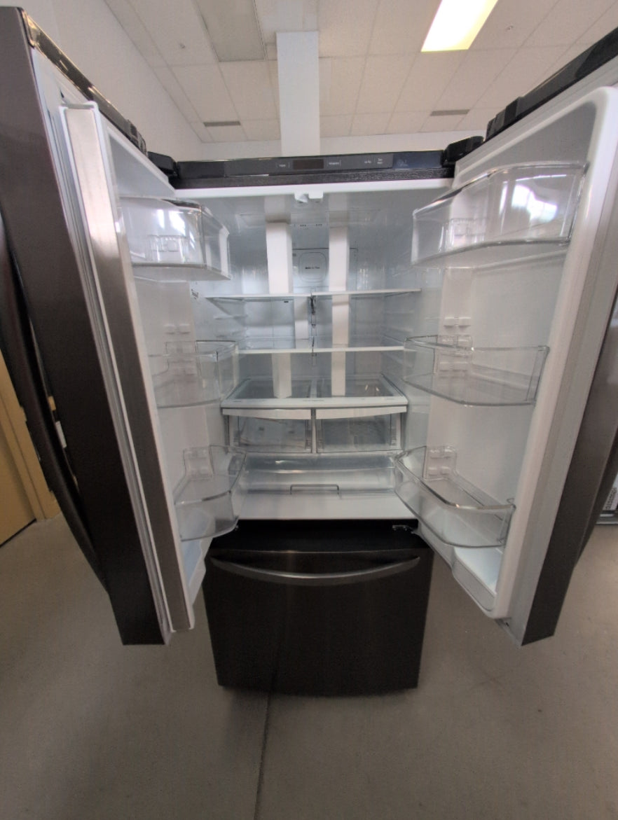 LRFNS2200D - RÉFRIGÉRATEURS - LG - Trois Portes Avec Porte â Deux Battants - Acier inoxydable Noir - Boîte Ouverte