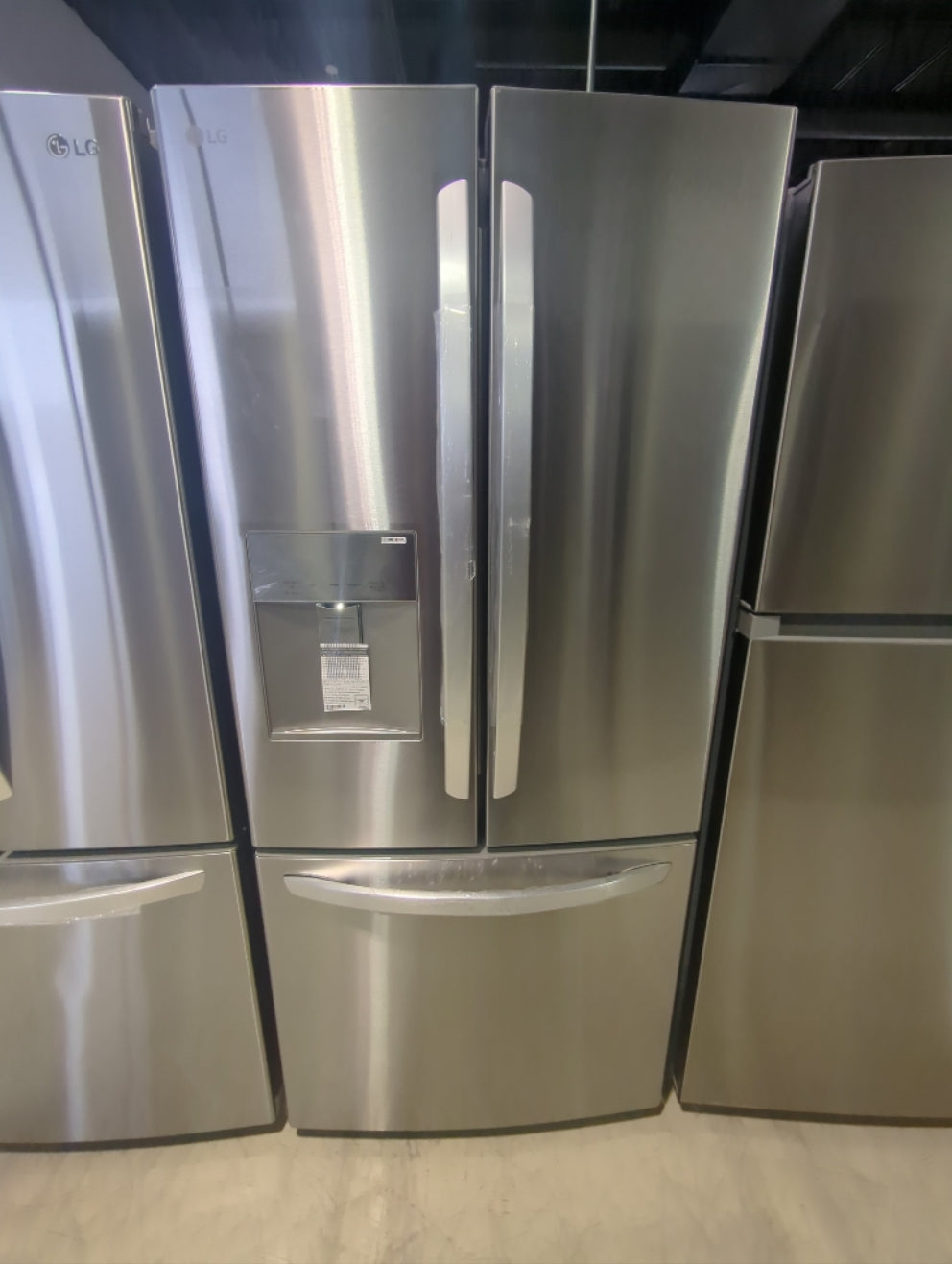 LRFWS2200S - REFRIGERATORS - LG - French 3-Door - Stainless Steel - Open Box - BonPrix Électroménagers