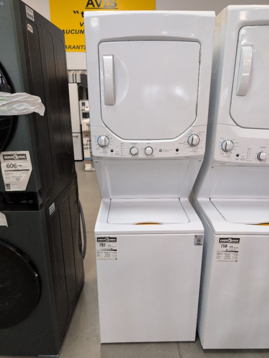 GUD24ESMMWW - LAVEUSE SÉCHEUSE SUPERPOSÉES - GE - Laveuse/sécheuse superposées - Électrique - Blanc - Boîte Ouverte