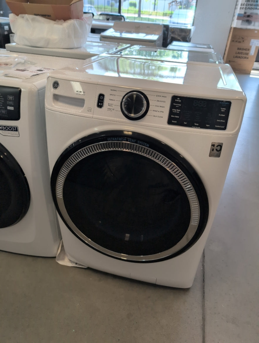GFW550SMNWW - WASHERS - GE - Front Load - White - Open Box
