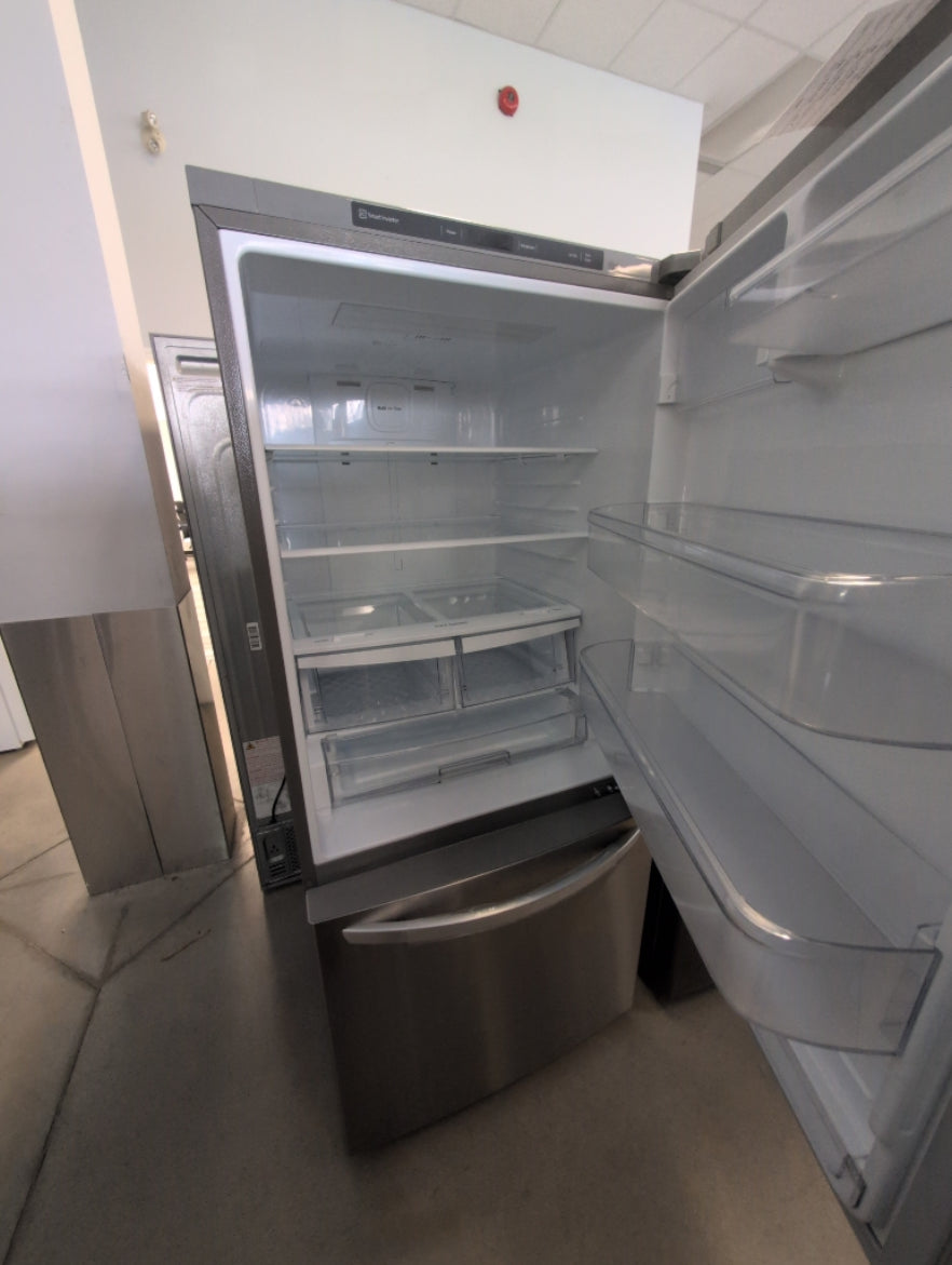 LRDNS2200S - REFRIGERATORS - LG - Bottom Freezer - Stainless Steel - Open Box - BonPrix Électroménagers