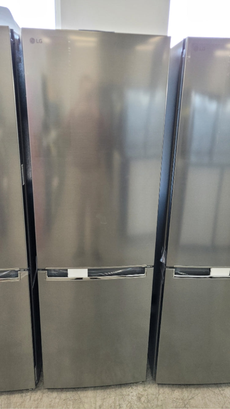 LBNC12231V - REFRIGERATORS - LG - Bottom Freezer - Silver - Open Box - BonPrix Électroménagers