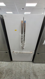 SRFB27W3 - REFRIGERATORS - LG Studio - French 3-Door - White - Open Box