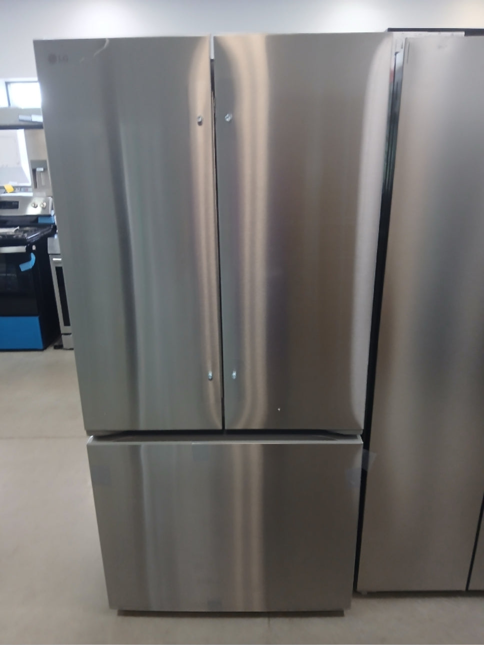 LF21G6201S - REFRIGERATORS - LG - French 3-Door - Stainless Steel - Open Box
