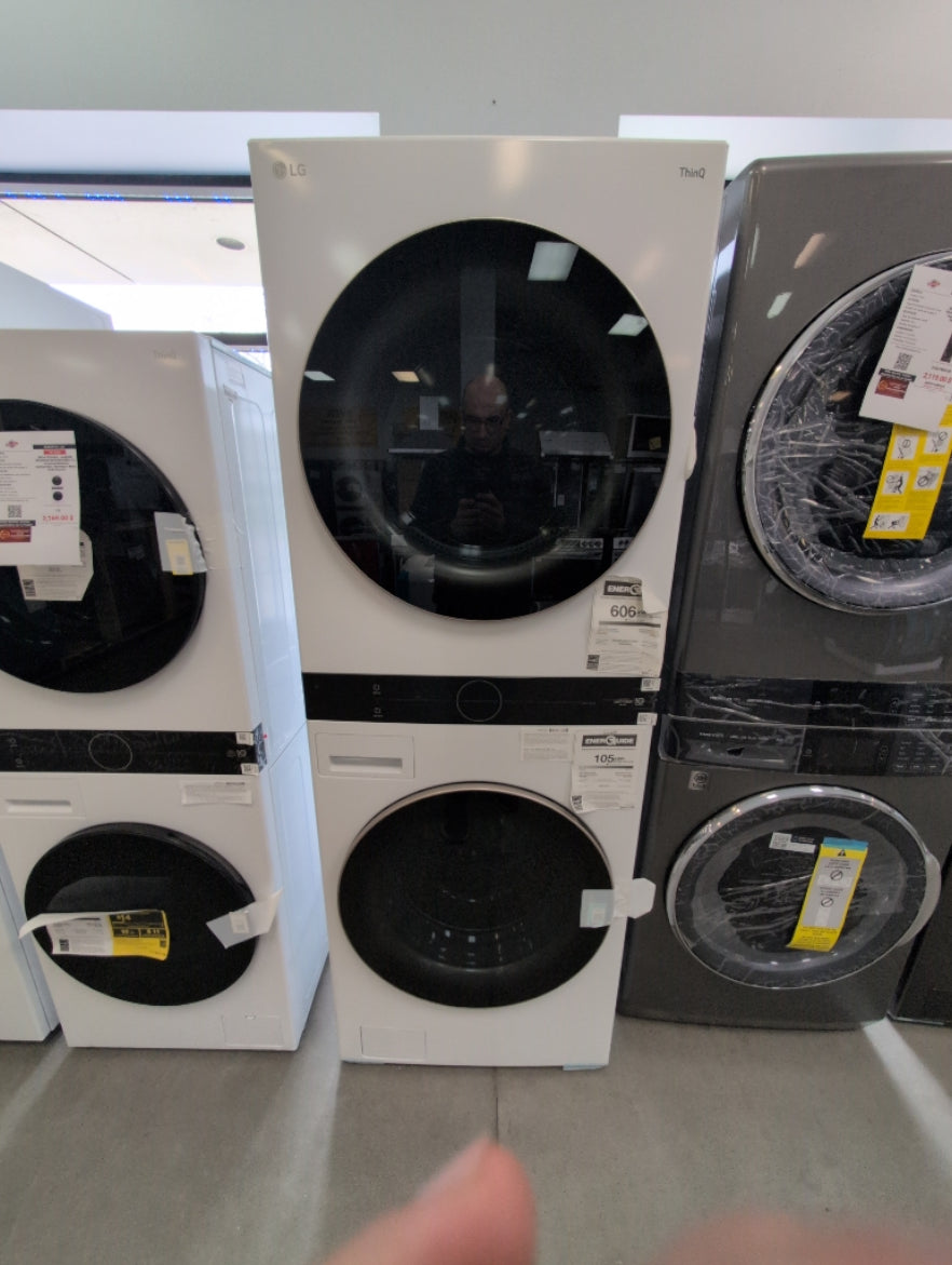 WKE100HWA - LAUNDRY CENTERS - LG - Stacked Washer/Dryer - Electric - White - Open Box - BonPrix Électroménagers
