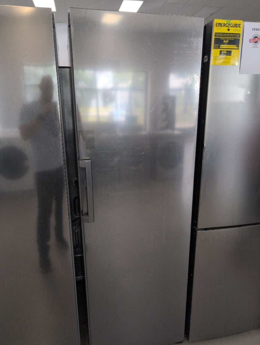 LRONC1404V - REFRIGERATORS - LG - All Refrigerator - Stainless Steel - Open Box