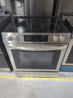 FCFE308CAS - RANGES - Frigidaire - Electric - Stainless Steel - Open Box - BonPrix Électroménagers