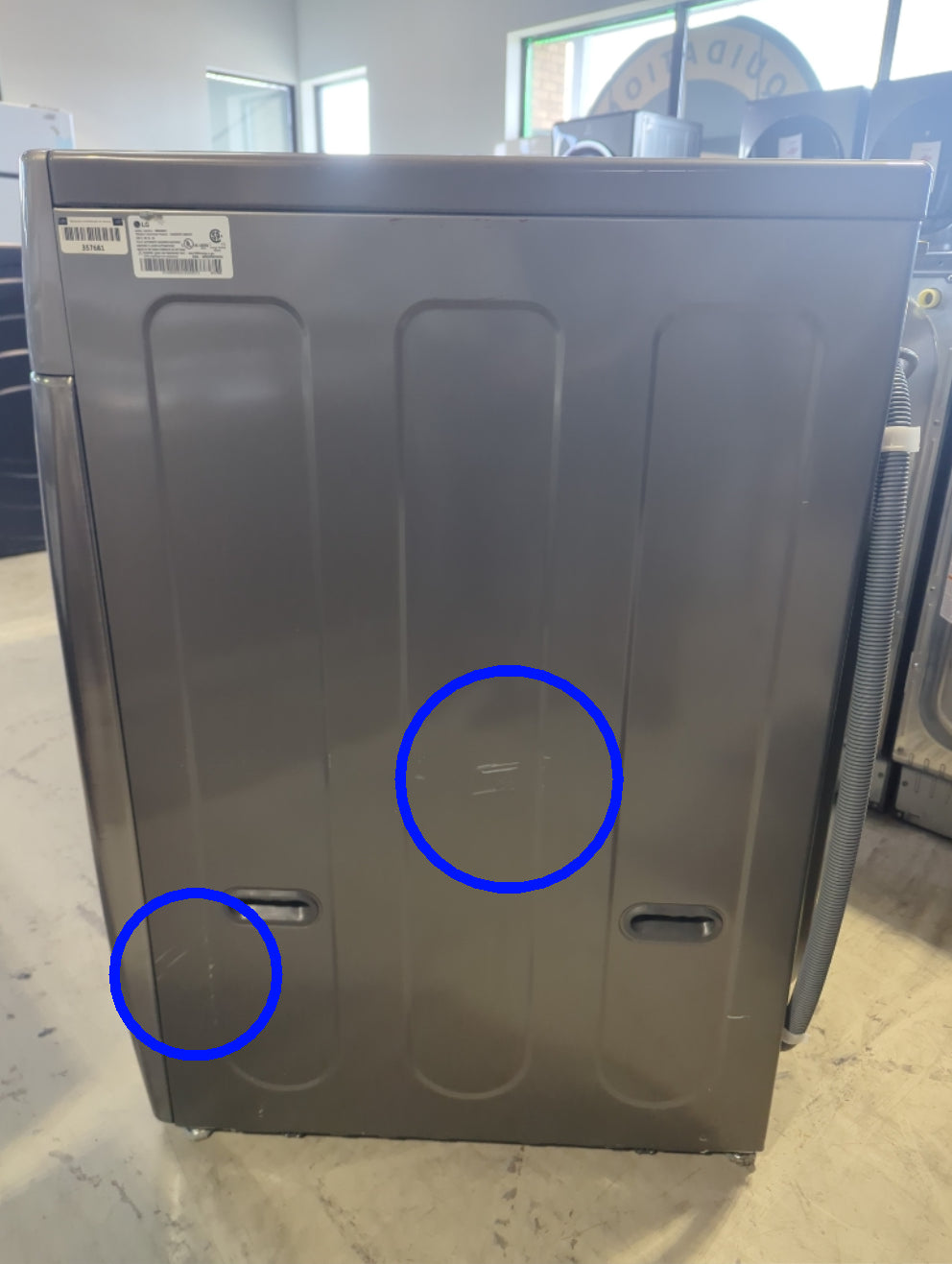WM3400CV - WASHERS - LG - Front Loading - Graphite Steel - Open Box - BonPrix Électroménagers