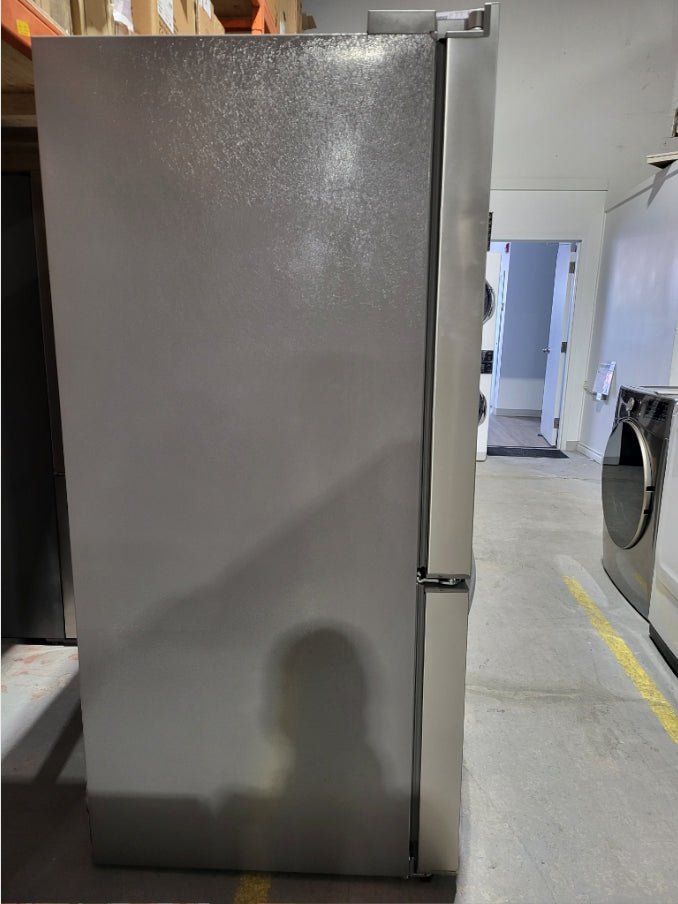 FRFN2813AF - REFRIGERATORS - Frigidaire - French 3 - Door - Stainless Steel - Open Box - BonPrix Électroménagers