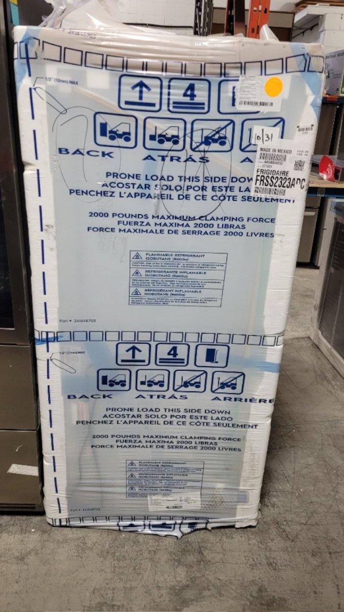 FRSS2323AD - REFRIGERATORS - Frigidaire - Side by Side - Black Stainless - Open Box - BonPrix Électroménagers