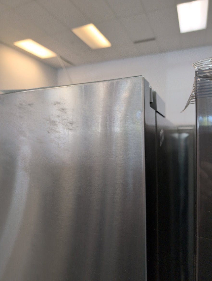 LF21G6200S - REFRIGERATORS - LG - French 3 - Door - Stainless Steel - Open Box - BonPrix Électroménagers