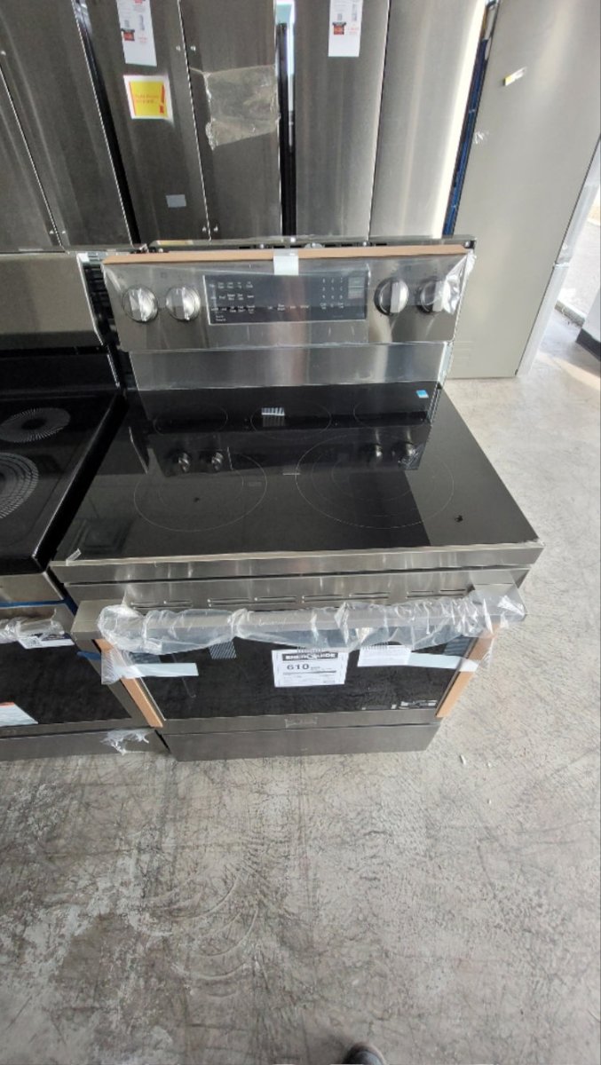 LREN6325XE - RANGES - LG - Electric - Stainless Steel - Open Box - BonPrix Électroménagers