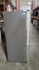 LRFLC2706S - REFRIGERATORS - LG - French 3 - Door - Stainless Steel - Open Box - BonPrix Électroménagers