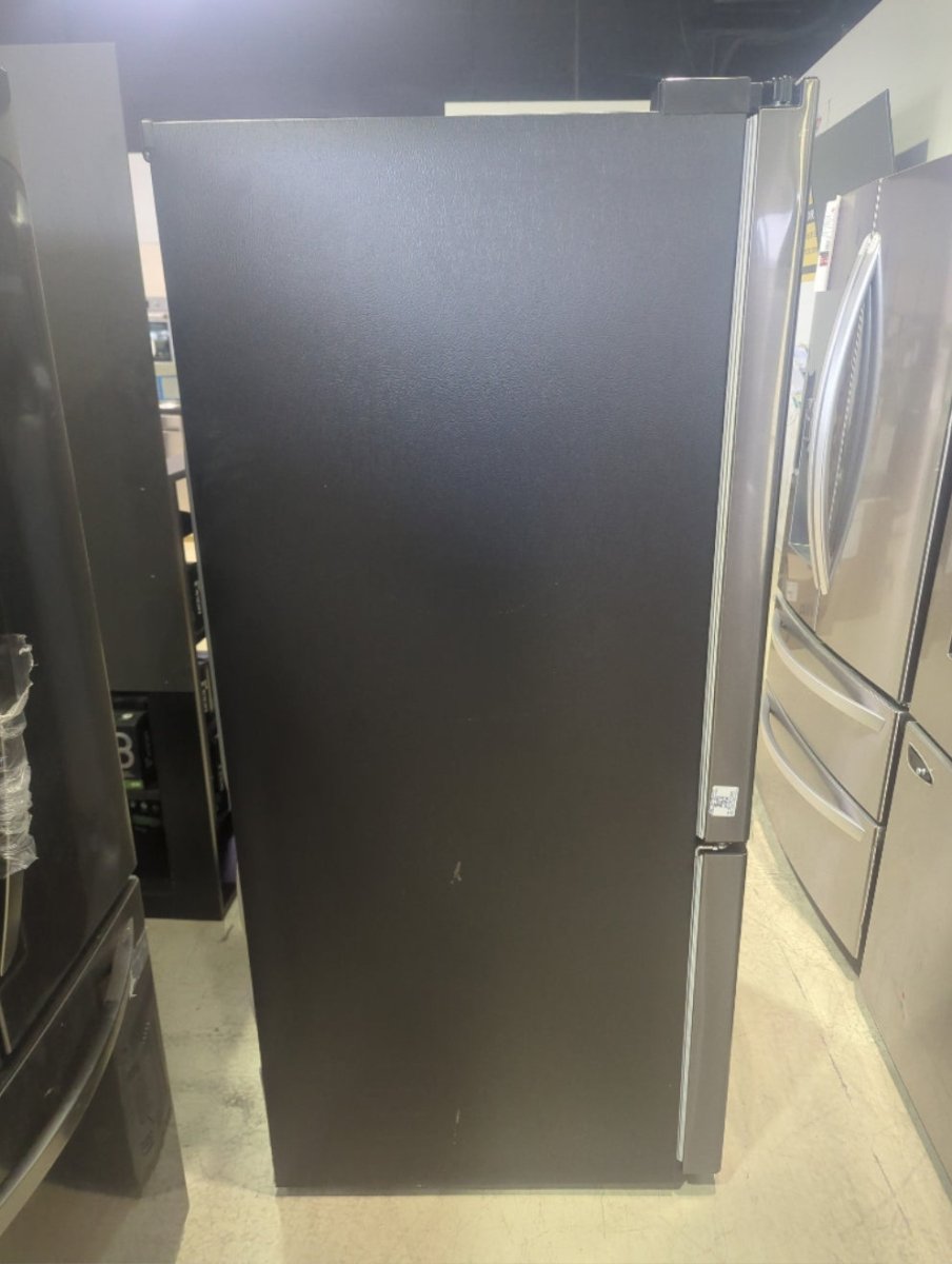 LRFNS2200D - REFRIGERATORS - LG - French 3-Door - Black Stainless - Open Box - BonPrix Électroménagers