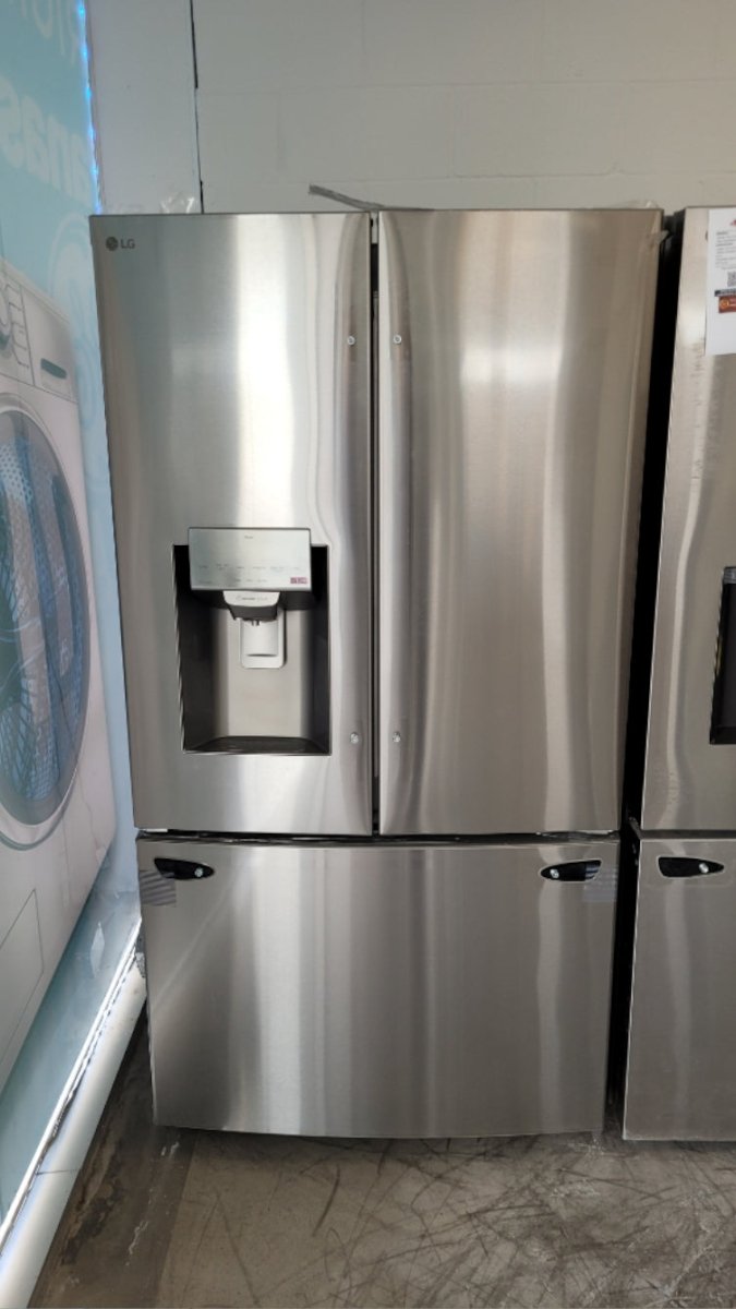 LRFS28XBS - REFRIGERATORS - LG - French 3-Door - Stainless Steel - Open Box - BonPrix Électroménagers