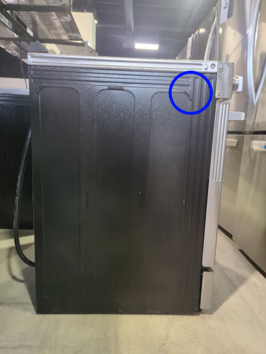 LSES6338F - RANGES - LG STUDIO - Electric - Stainless Steel - Open Box - BonPrix Électroménagers