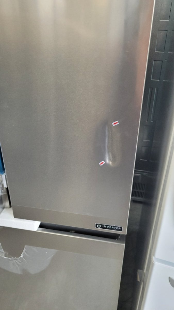 RF21A3FSE - REFRIGERATORS - Hisense - French 3-Door - Stainless Steel - Open Box - BonPrix Électroménagers