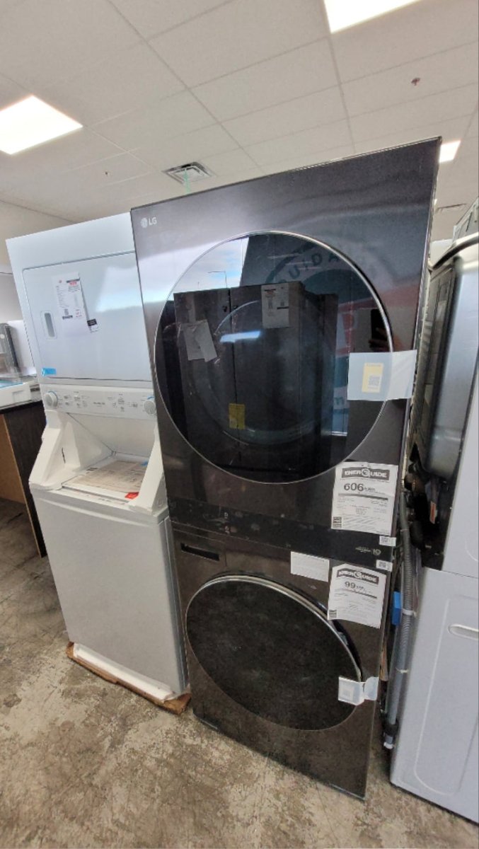 WKEX300HBA - LAUNDRY CENTERS - LG - Stacked Washer/Dryer - Electric - Black Stainless Steel - Open Box - BonPrix Électroménagers